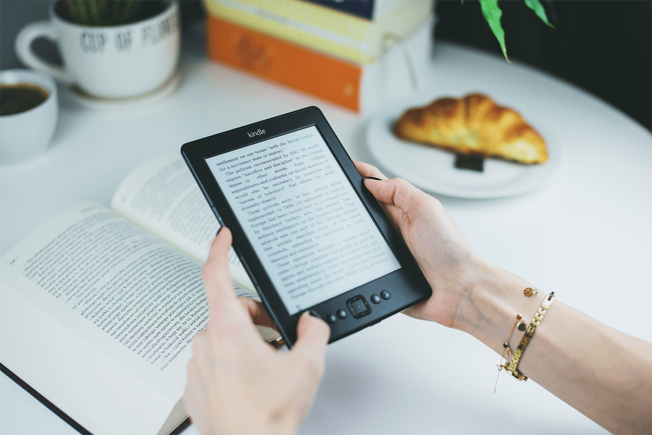 reading a kindle ebook content marketing